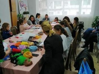 Творчески работилници с благородна кауза организира Клуб на жените Родопчанка