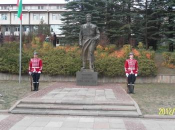 Музеят и галерията подреждат паметен кът за полковник Владимир Серафимов