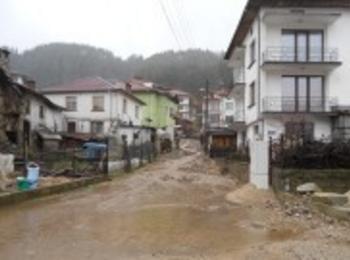 Комисията по бедствията предостави средства за щетите в Община Неделино