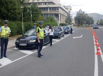 120 автомобили са проверени при специализирана полицейска операция в област Смолян, 15 са нарушенията