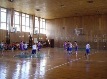 Баскетболисти от Бургас и Бурса на трнировъчни лагери в Чепеларе
