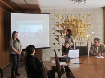 Ученици представиха свой проект в община Смолян, ще създават биоградини в домовете на възрастни хора
