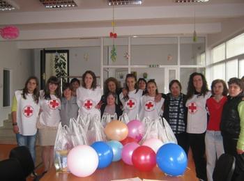 Доброволците на БМЧК участваха в инициативи за Деня на детето
