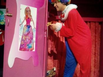 РДТ представя премиерата на детския мюзикъл "Куклата Барби"