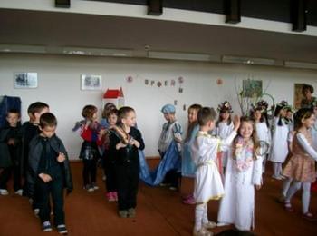 Деца представиха спектакъла „Орфей и Евридика” в Регионална библиотека