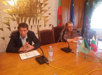 Зам.-кметът Аръчкова на публичното обсъждане на бюджет 2016 : „За трета поредна година община Смолян е с изряден финансов отчет”