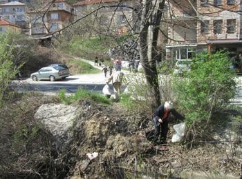 Община Смолян започна почистване на речните корита