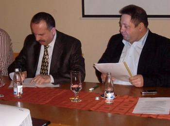 Меморандум за сътрудничество подписаха в Смолян почетният консул на Йордания и президента на ЮЕМФ д-р Андрей Кехайов