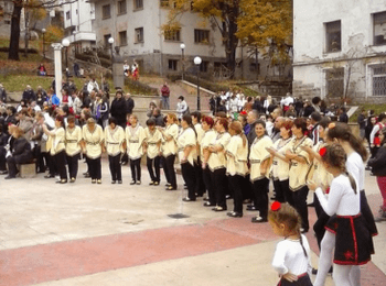 Смолян беше домакин на фолклориада „На хорото в сърцето на Родопите“