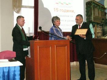 Петър Харадинов бе удостоен с отличието "Почетен член на Националната асоциация на секретарите на общини в България