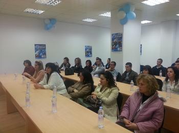  Мустафа Карадайъ се срещна с градската младежка структура на ДПС в Смолян