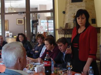Корнелия Нинова покани туристическия бранш в Девин да постави въпросите си пред икономическата комисия в парламента