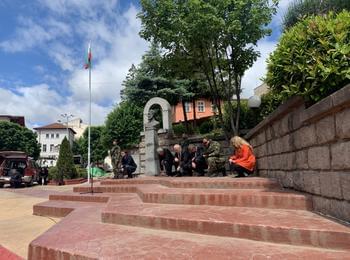 Смолян се преклони пред подвига на Христо Ботев и на загиналите за свободата на България