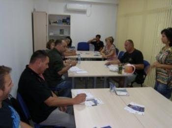 ОИЦ организира информационни срещи в Баните и Мадан