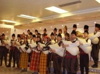 Оркестър „101 каба гайди“ откри Дефлимпикс в София