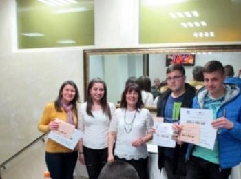 Ученици от Мадан с участие и награди в състезание по приложна електроника