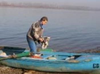 Експерти смятат, че рибата в река Бяла е натровена от химическо вещество