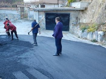 Нов водопровод и асфалт за две села в община Мадан