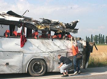 5000 лв гаранция за шофьора на автобуса, катастрофирал на „Тракия”