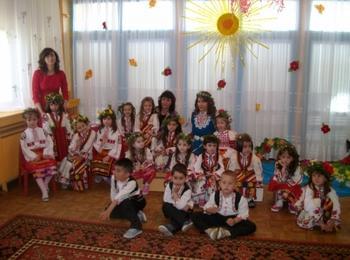 Деца от ОДЗ "Елица" в Мадан пресъздадоха обичая Лазаруване