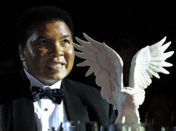 Почина боксовата легенда Мохамед Али 