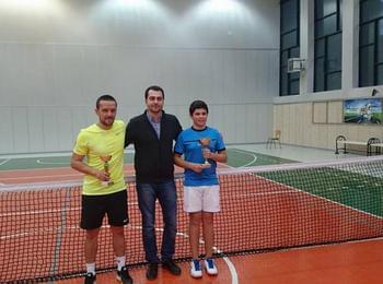 Атанас Тунев спечели "Купата на кмета" по тенис на корт в Смолян