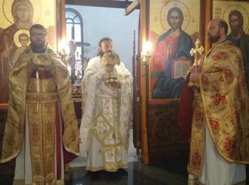  Нов енорийски свещеник бе представен   в храм „Св. Висарион Смоленски“