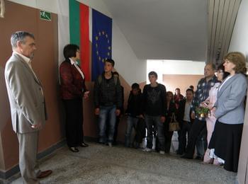 Евродепутът Владимир Уручев откри изложба в Смолян по повод Деня на Европа
