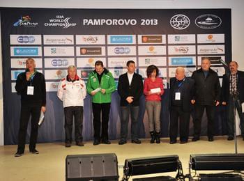 Ски учители демонстрираха умения на Световно първенство за ски инструктори в Пампорово