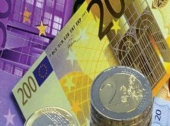 Непознати пазарували с фалшиво евро