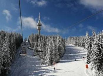 Ски зоната в Пампорово продължава да работи при спазване на мерките