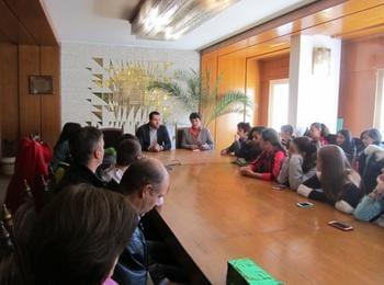 Зам.-кметът Марин Захариев се срещна с ученици от осем европейски държави по проект на СОУ „Св.Св.Кирил и Методий”