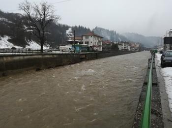 Недялко Славов: Няма опасност от преливане на реки и язовири в Смолянска област