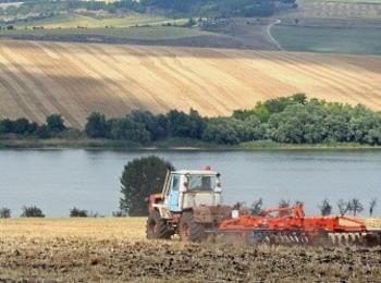 Фонд "Земеделие" дава 15 млн. лв. за кредити на стопаните