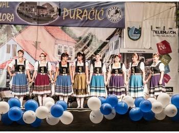 Самодейци от Върбина представиха блестящо страната ни на фолклорен фестивал в Босна и Херцеговина