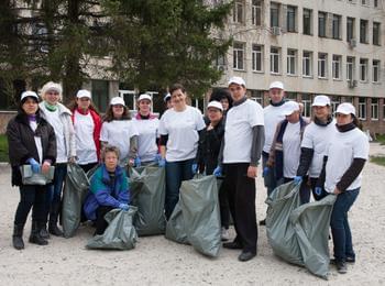 ГЕРБ – Смолян се включи в кампанията „Да изчистим България за един ден“