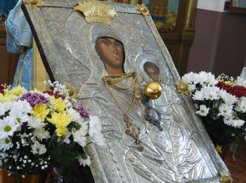 Митрополит Николай ще уважи 20-годишнината на църквата в Пампорово заедно с чудотворната икона „Златна ябълка“ 