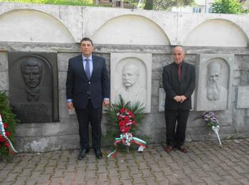 Недялко Славов: „Нека извисяваме заедно българския национален дух, за да го има българското, докато свят светува!”