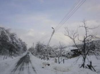 ЕВН: 130 села в областите Смолян и Кърджали са без електрозахранване
