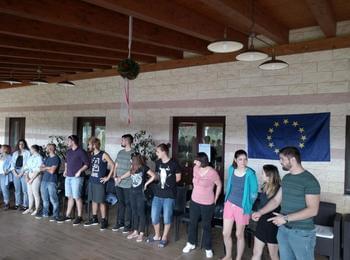 Млади изследователи от Смолян заминаха за о.Сардиния за участие в проект по програма Еразъм+ 