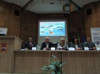 Проведе се граждански диалог „Регионалното развитие в Смолян“