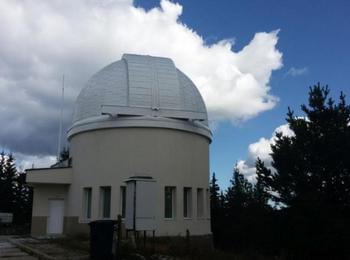 Ремонтираха двуметровото огледало на телескопа на Рожен в Германия