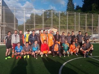 Отборът на община Смолян победи тима на „Красин” и се класира първи на футболния турнир за работещи