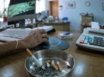 През първата седмица на 2013 година инспектори на РЗИ – Смолян санкционираха 8 души за тютюнопушене в заведения