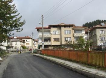 19 улици в града и селата са асфалтирани през тази година в община Смолян, дупки са запълнени в девет улици