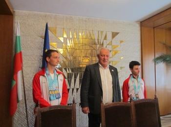 Медалистите от Спешъл Олимпикс в Абу Даби се върнаха в Смолян