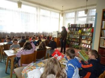 Седмица на детската книга се проведе в градската библиотека в Мадан