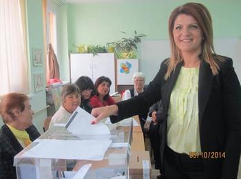  Елисавета Кехайова: Гласувах за успешна реализация на младите хора