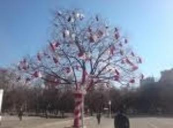 За 1 март дърво става мартеница в Смолян