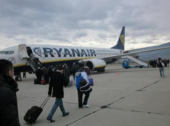 Пловдив ще губи по 7 милиона евро на закрита авиолиния
